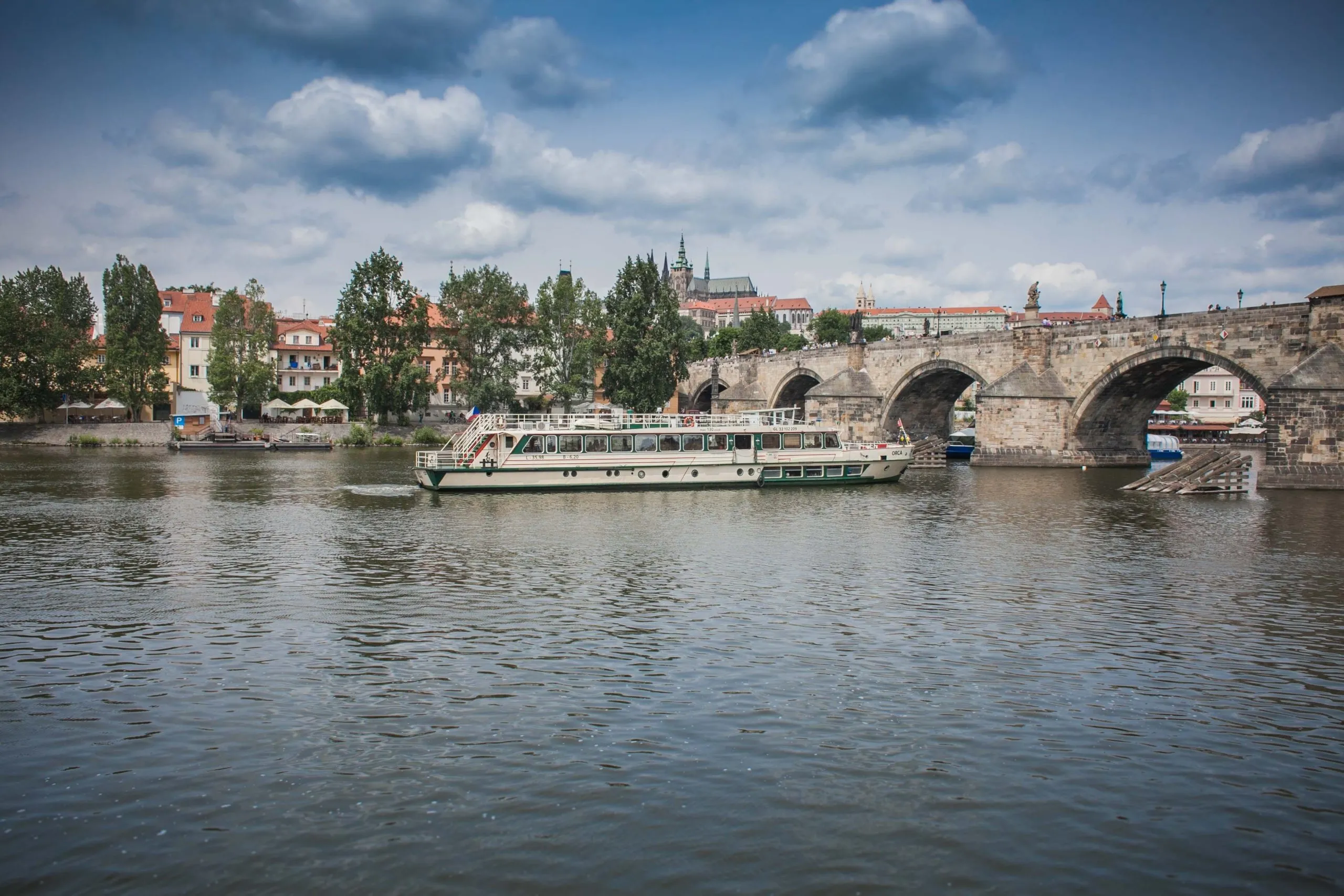 Prague river cruise
